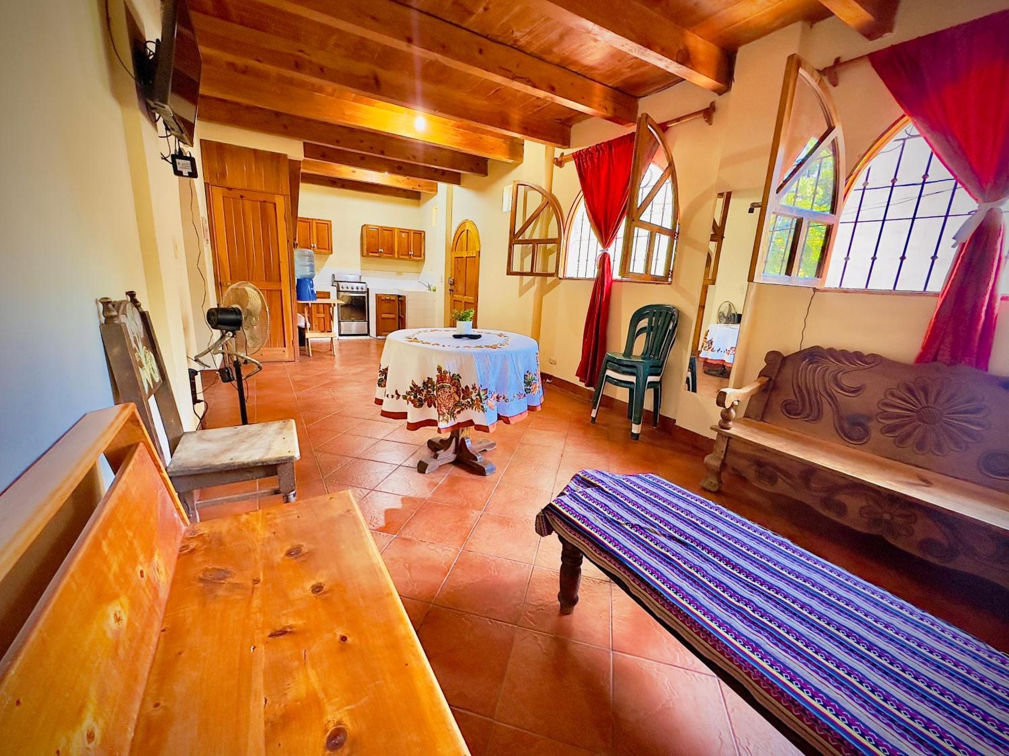 Hostal Dulces Suenos パナハチェル エクステリア 写真